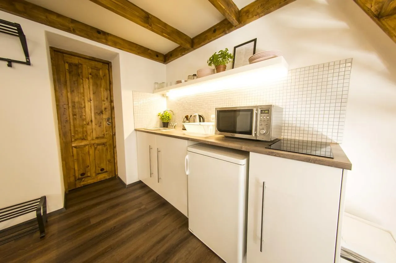 Freedom Rooms & Apartments  Prague