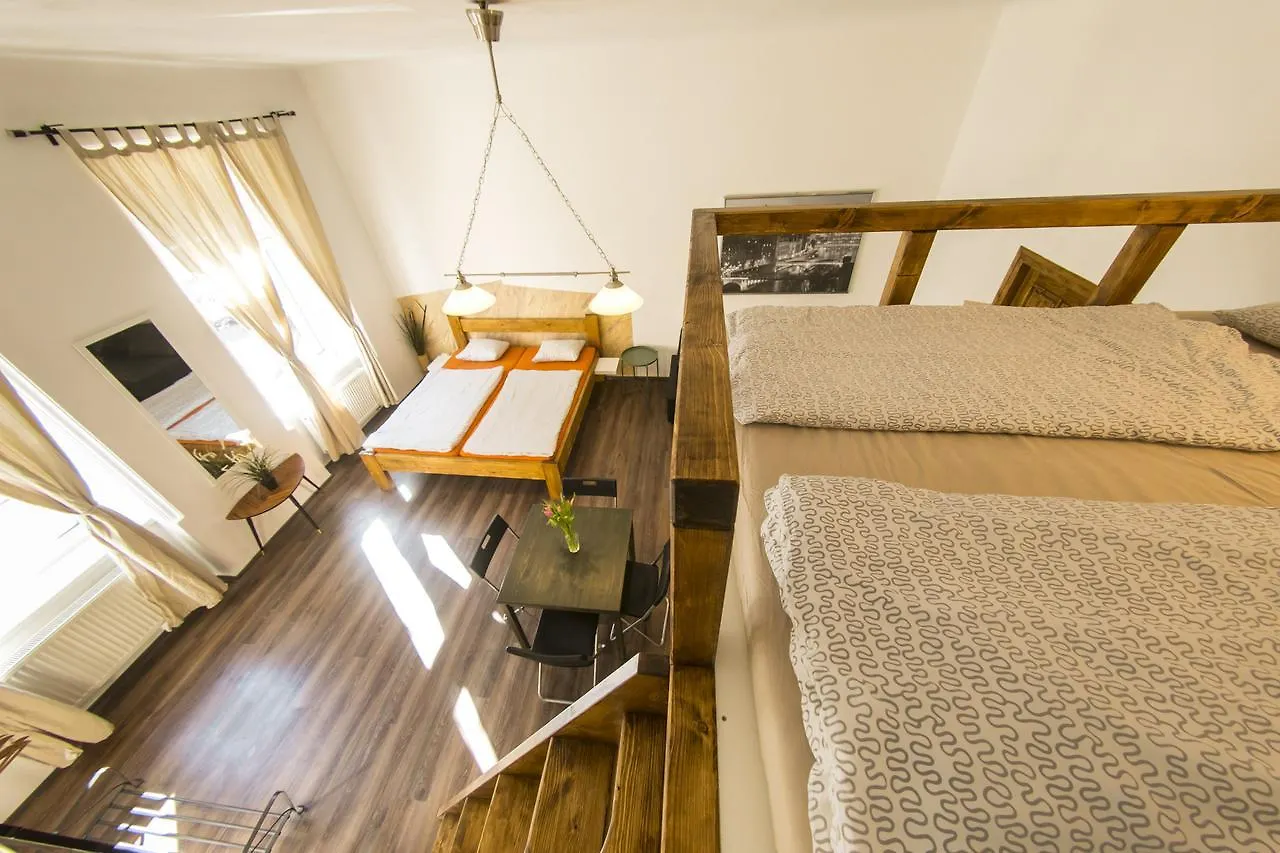 Freedom Rooms & Apartments Czech Republic