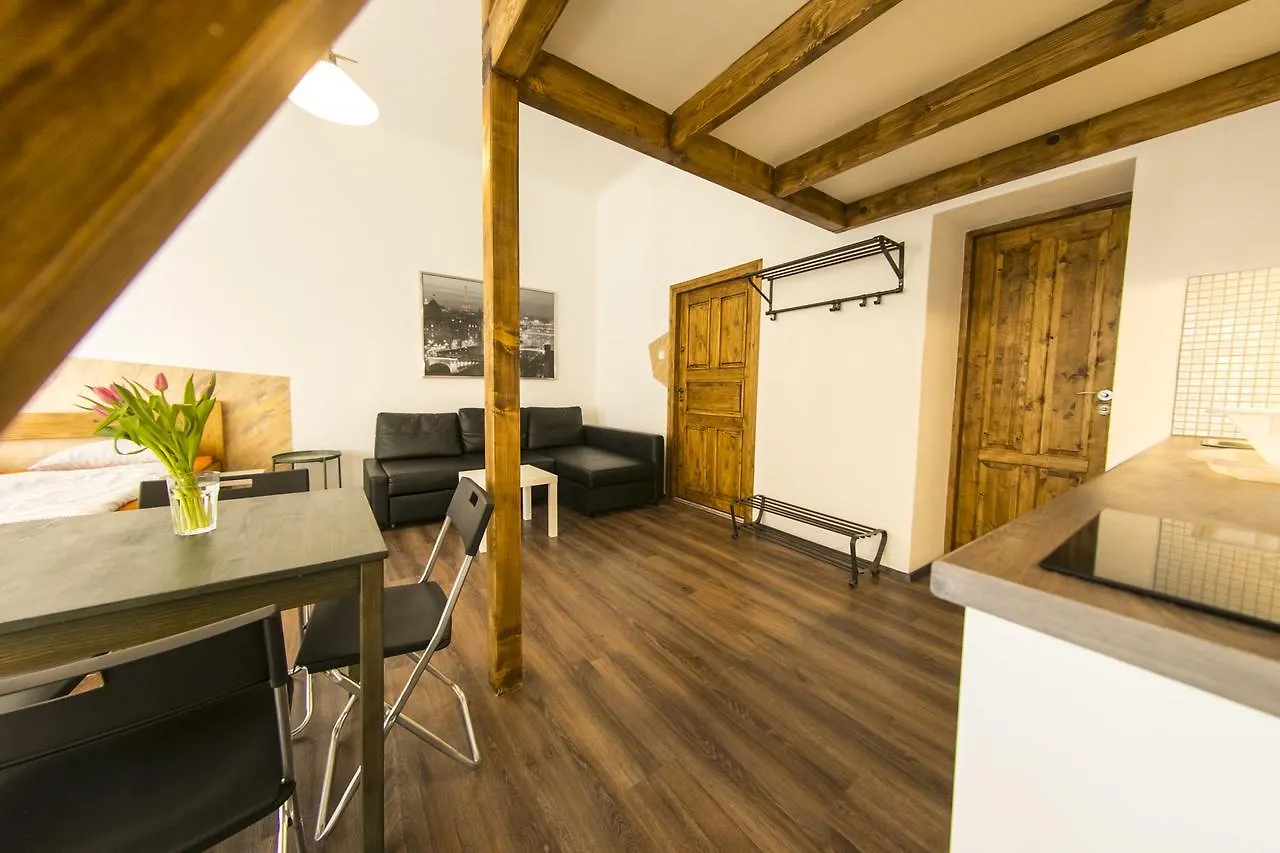 Freedom Rooms & Apartments