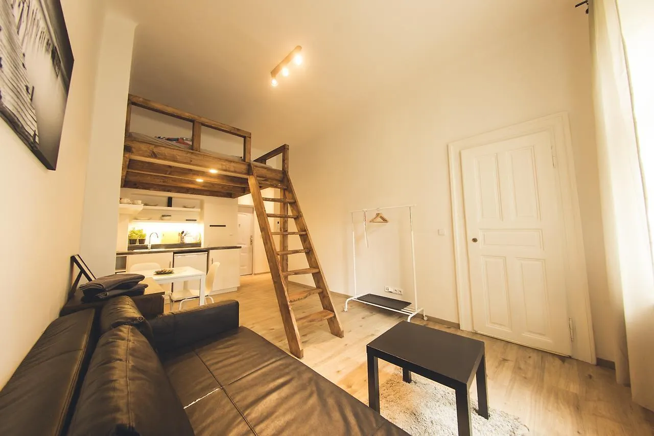 Freedom Rooms & Apartments